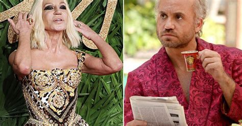 famiglia versace contro serie tv|La famiglia Versace contro la serie tv: “È finzione, ci dissociamo”.